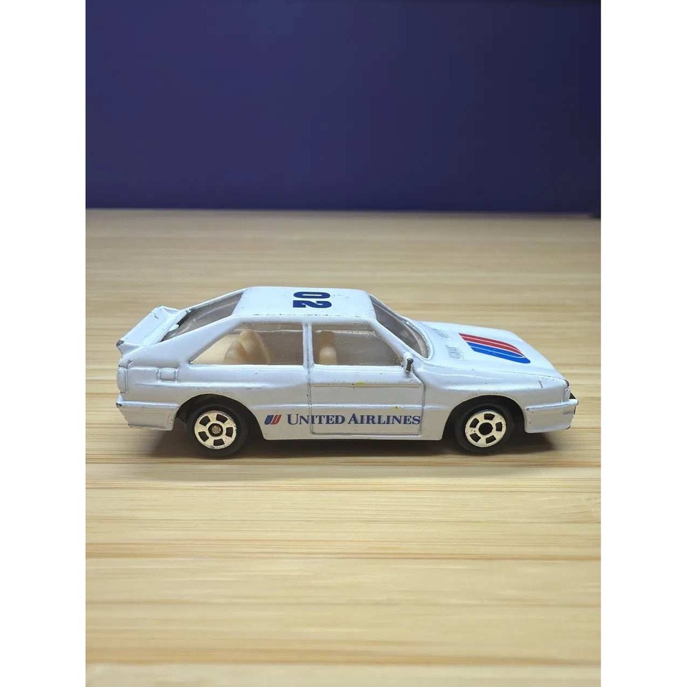 Vintage United Airlines Promo Diecast Rally Car #02 Tulip Logo Made China
